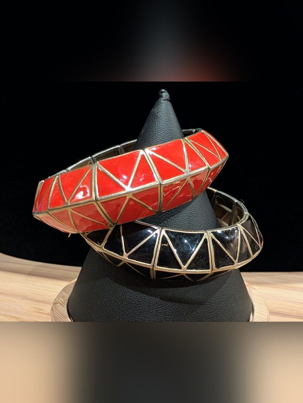 Source Unknown Red and Black Geometric Enamel Bangle Set
